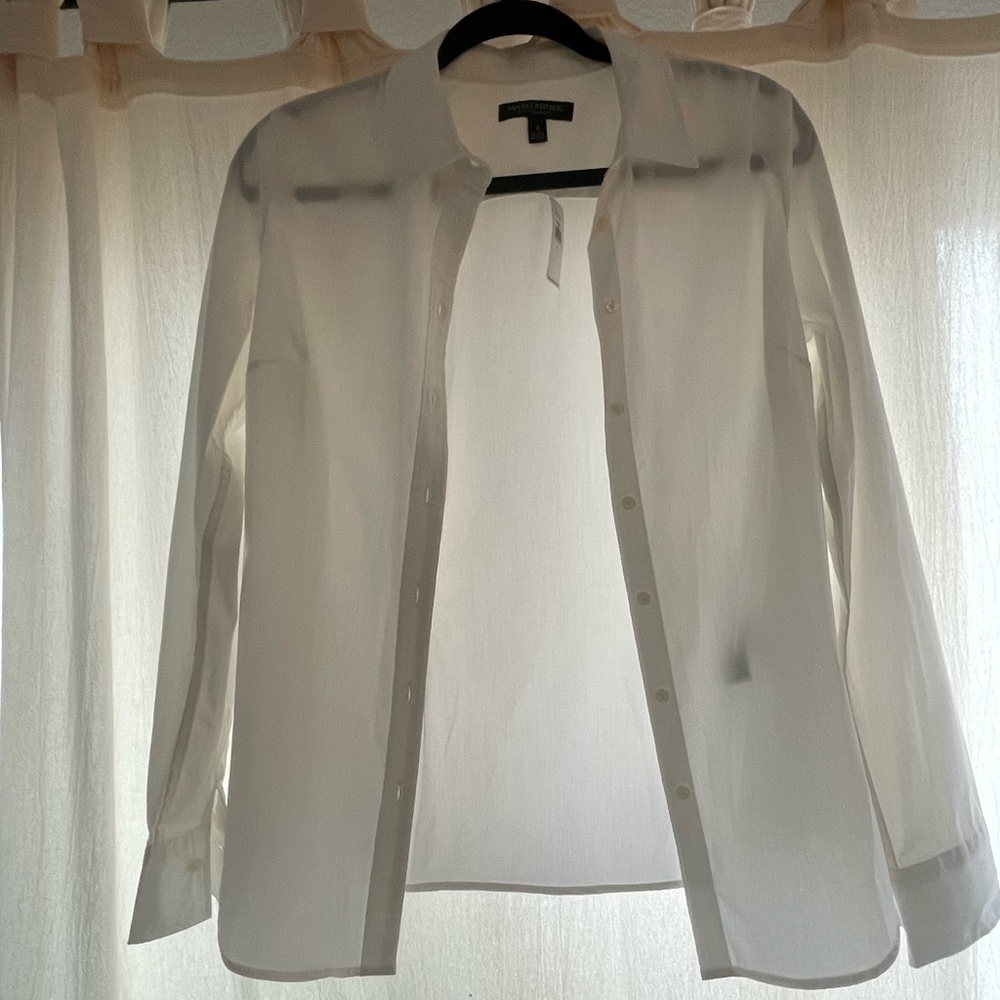 Banana Republic classic White button down